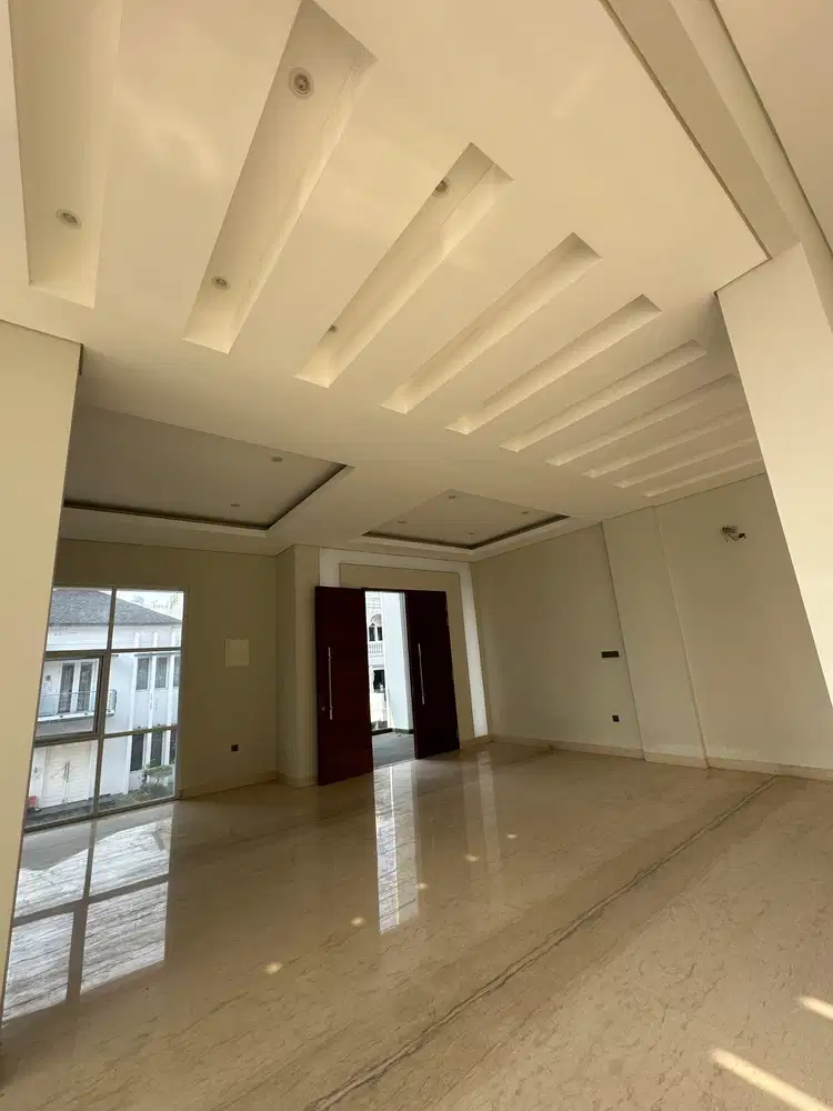 Rumah Mewah di Florence PIK 1, Uk. 13x20 Siap Tinggal