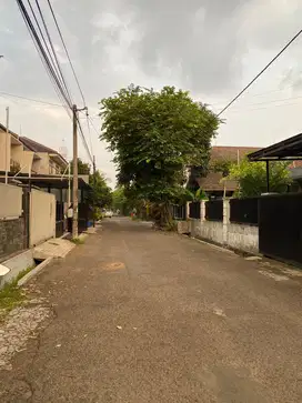 Murah  Rumah hitung tanah sayap turangga, bandung