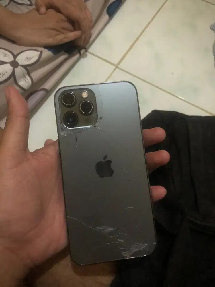 IPHONE 12 Pro Max 256 inter BC
