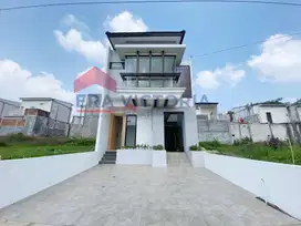 Rumah Baru dalam Perumahan yang Memiliki Lokasi yang Sangat Strategis