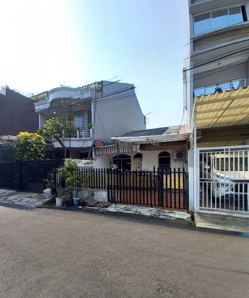 Rumah 2lt 6x17 102m type 3KT Kelapa Gading Jakarta Utara