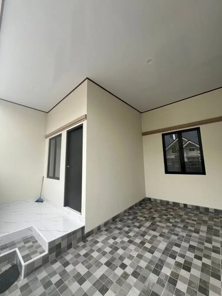 Di jual rumah baru dn bagus di taman harapan baru bekasi.
