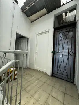 Dijual rumah mewah minimalis 3 lantai,full furnished, Sunter Jaya,