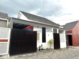 Rumah Nyaman di Jabon Kab Kediri, Sudah Ada AC, Water Heater