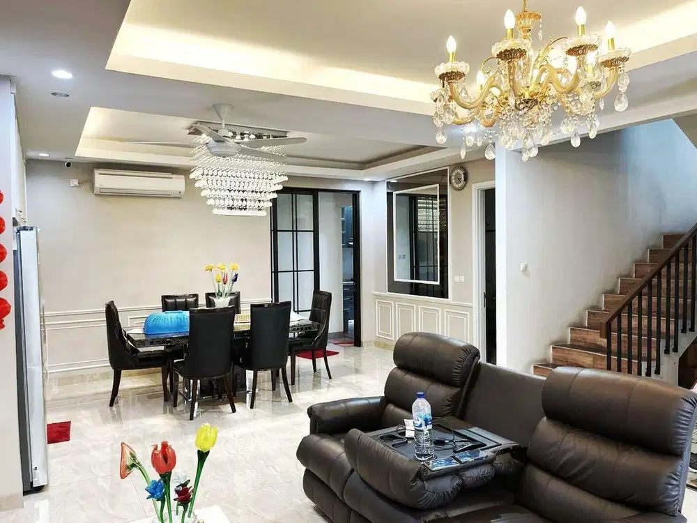 Dijual rumah interior cantik murah di Alam Sutera Tangerang full renov