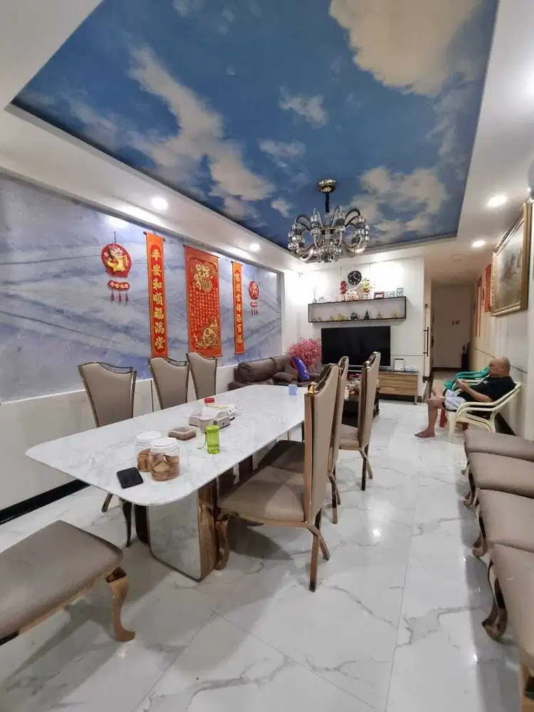 Park Residence Jakbar 4 Lantai Furnished Mewah 7 Kamar Tidur