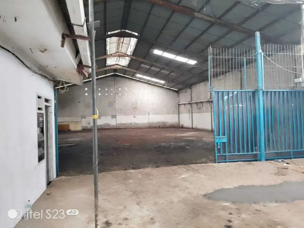 Dijual Cepat. Gudang Di Kavling Dpr Blok A, Cipondoh, Tangerang. Murah