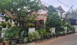 Dijual Cepat Rumah Cantik Asri di PJMI (dekat Kampus STAN Bintaro)