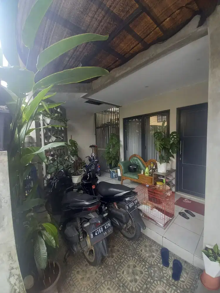 Dijual rumah 2 lantai LT 109LB di Pekayon bagus siap huni bebas banjir