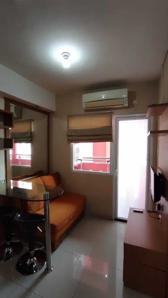 Dijual Apartemen Green Pramuka Lantai Atas Tower Bougenville Strategis