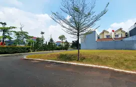 Kavling siap bangun luas 12x17 204m2 Cluster La seine JGC Jakarta Gard
