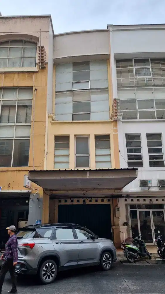 Dijual Ruko 5 Lantai Di Dalam Komplek Mall Taman Palem Jakarta Barat