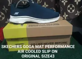 SKECHERS SLIP ON GOGA MAT ORIGINAL SIZE43 ok90% asli bkn lokal/kw