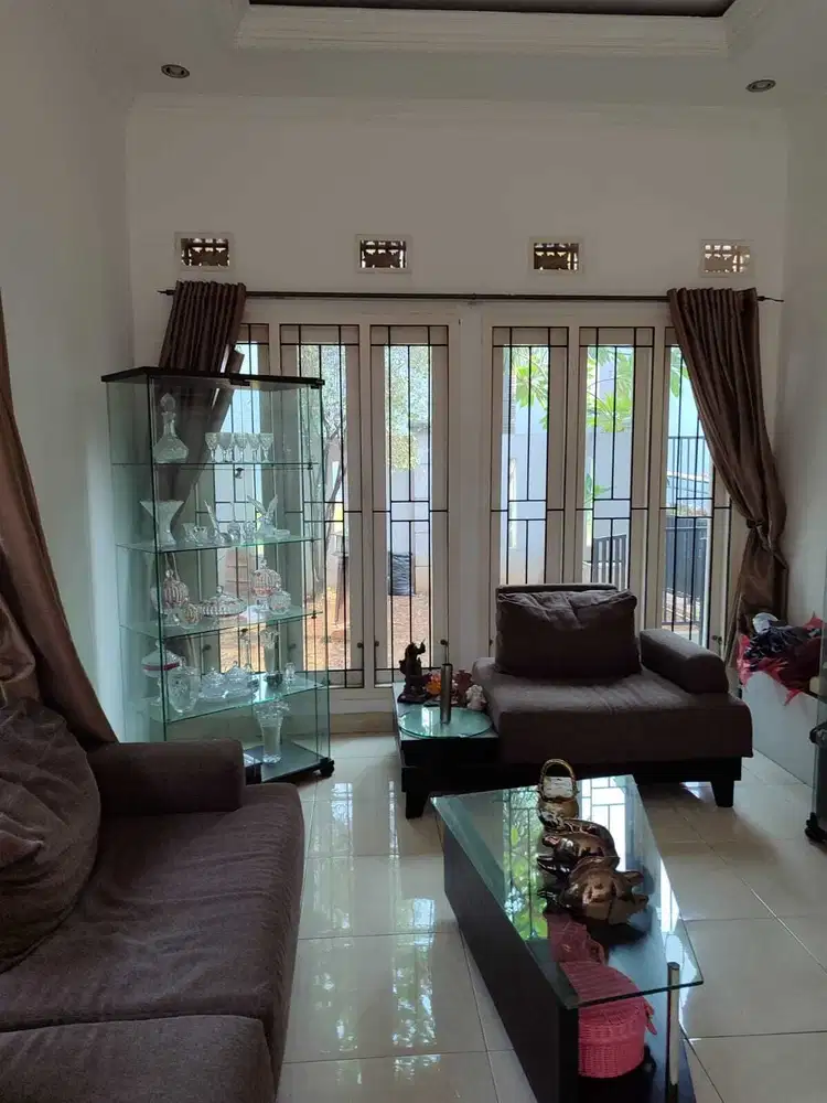 Dijual Rumah Hoek Di Metland Menteng Utama Cakung