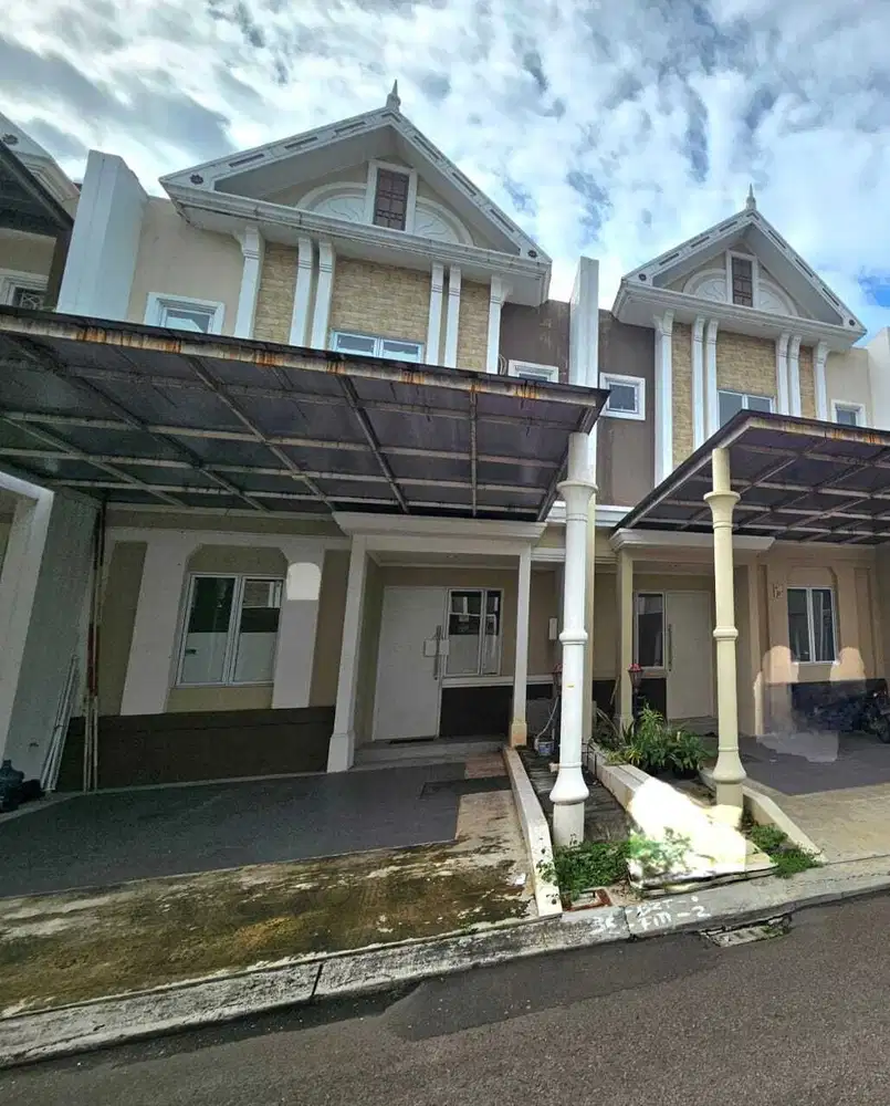 Dijual Rumah Bagus Terenovasi di North Thames JGC, Jakarta Timur