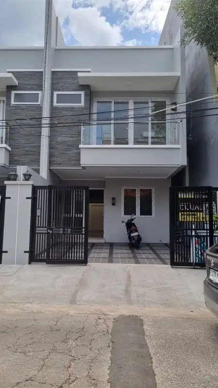 RUMAH BARU DURI KEPA MINIMALIS MODERN 3 LANTAI ADA KAMAR CONNECTING