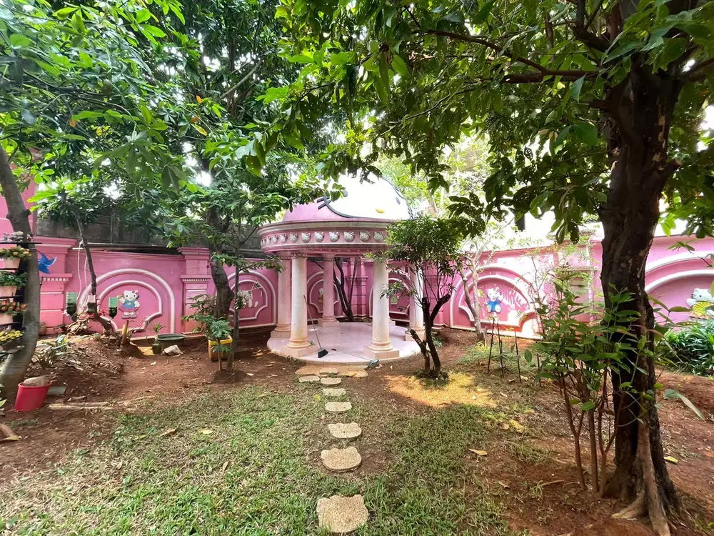 Rumah Unik Hitung Tanah di Pik 1, Kosongan, Jual Cepat Harga Nego