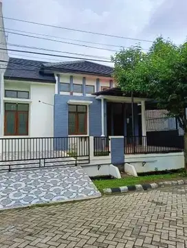 DIJUAL RUMAH SRATEGIS DI KEMANG PERMATA BEKASI