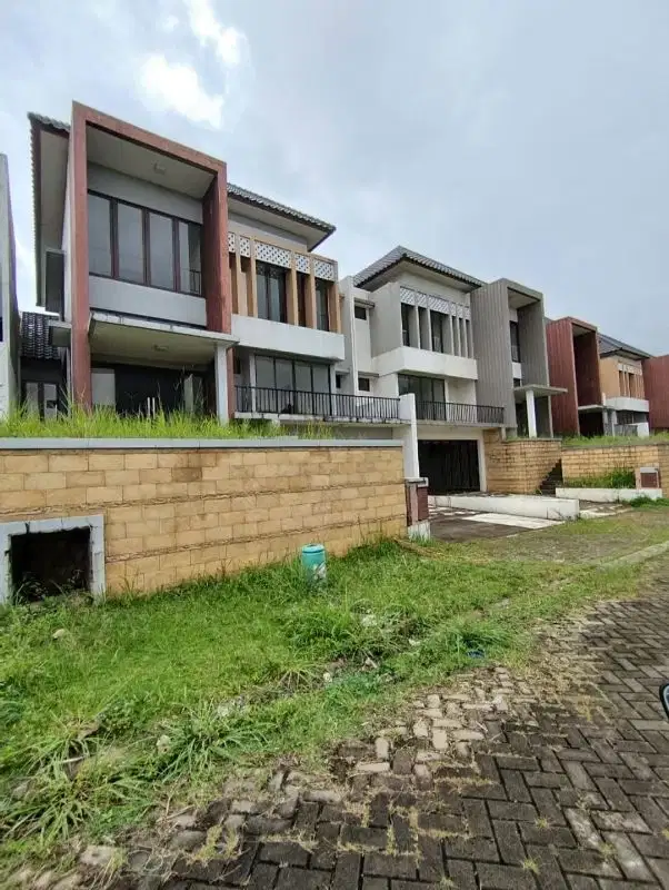Jual Rumah Mewah 3lantai Murah di Bogor Nirwana Residence BNR