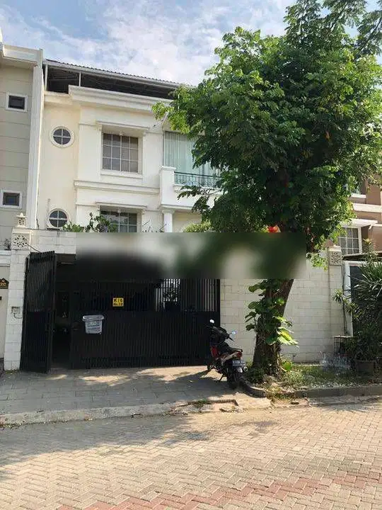Rumah PIK Katamaran Indah 9x25 Hadap Taman