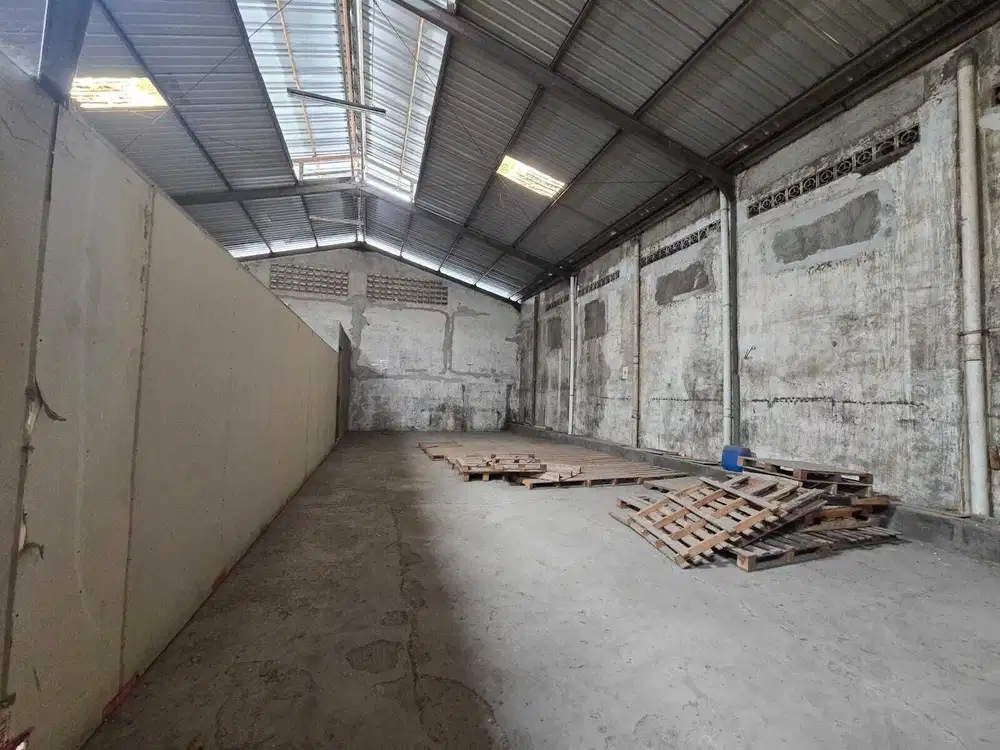 Dijual Gudang Kertajaya Bandengan luas 382m2 HGB