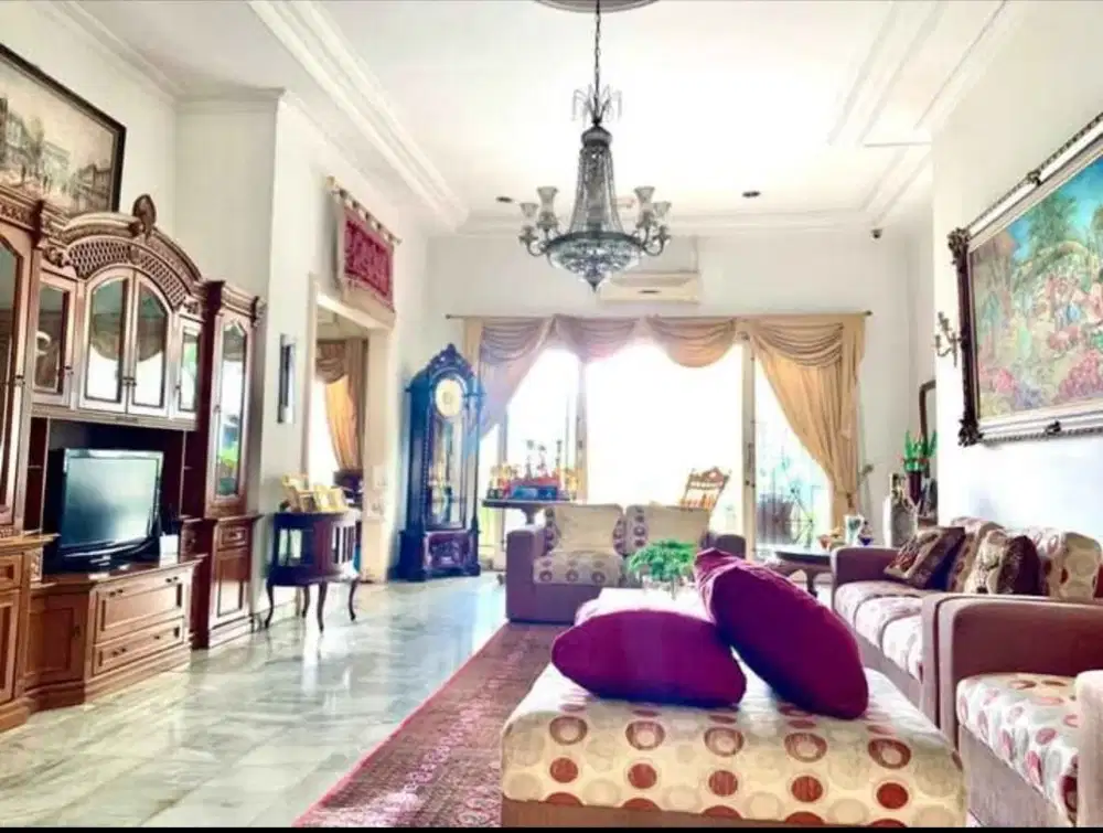 DIJUAL RUMAH STRATEGIS DI MENTENG, JAKARTA PUSAT