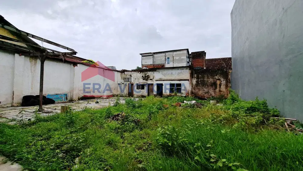 Tanah Sewa Tengah Kota Malang Lokasi Pinggir Jalan Depan Same Hotel