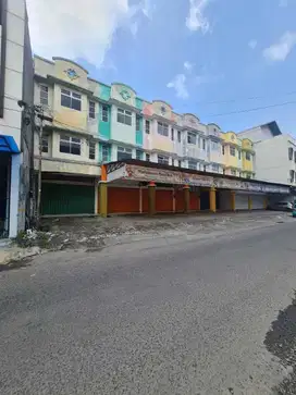 Ruko Strategis di Keprabon dekat Jalan Slamet Riyadi Solo