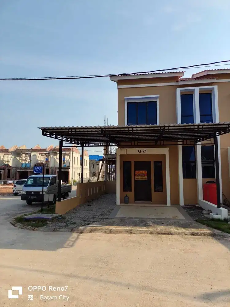 DIJUAL PERUMAHAN HOOK GOLDEN CITY RESIDENCE 2, dkt PELABUHAN BENGKONG,