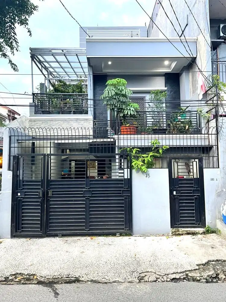 Rumah Sunter Jaya 3LT Minimalis Bisa Usaha Jalan Besar Lega