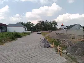 Maguwoharjo Tanah Di Dekat Kampus UPN Jogja SHM Ready