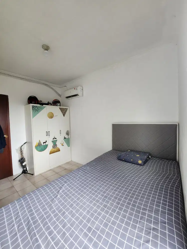 Jual apartemen mediterania garden 1 lantai rendah shm