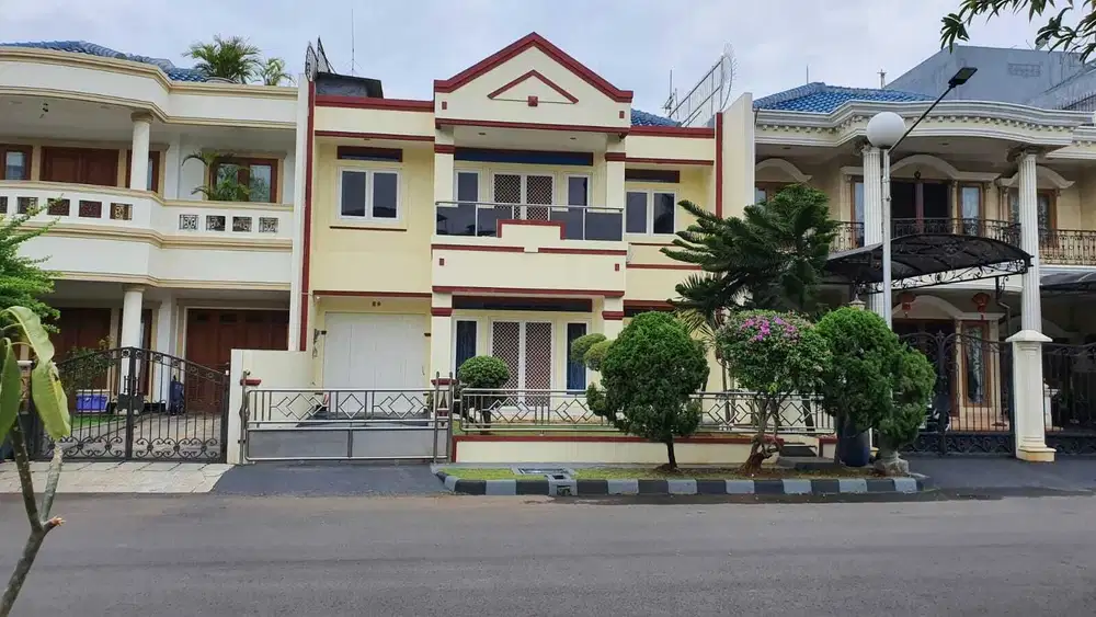 RUMAH CLUSTER PARADISE TAHAP 3 DEPAN TAMAN