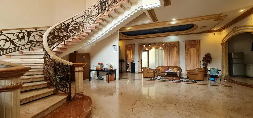 Rumah Classic Mayang Permai - PIK