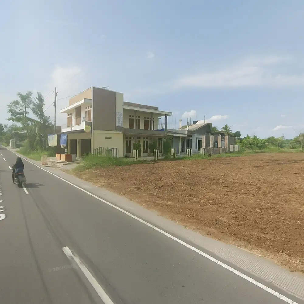 Dekat Hotel Hyatt Jalan Palagan Yogyakarta SHM P