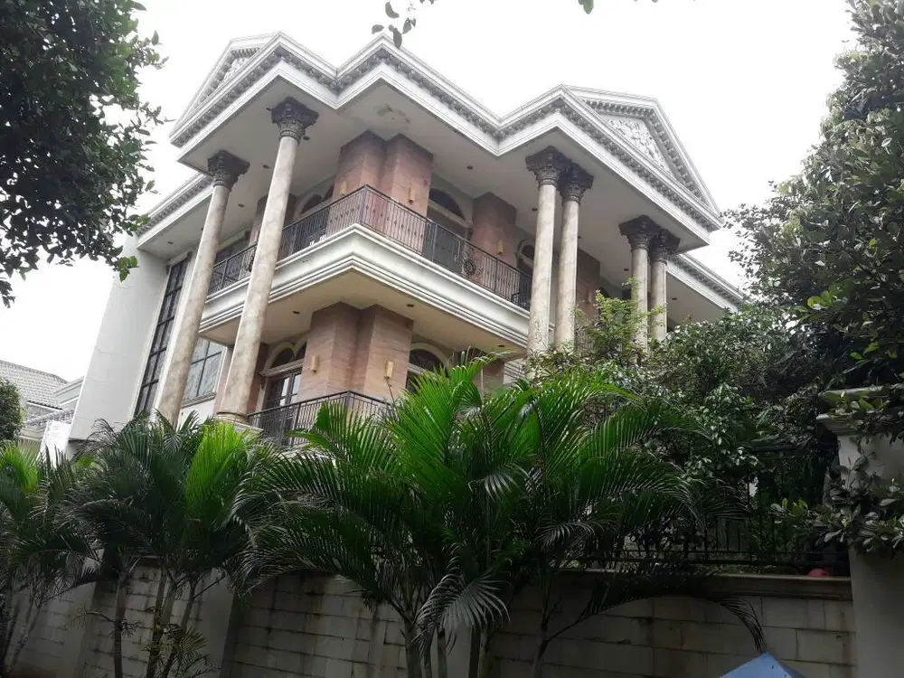 Dijual Rumah Mewah Hoek Di Villa Menara Kelapa Gading