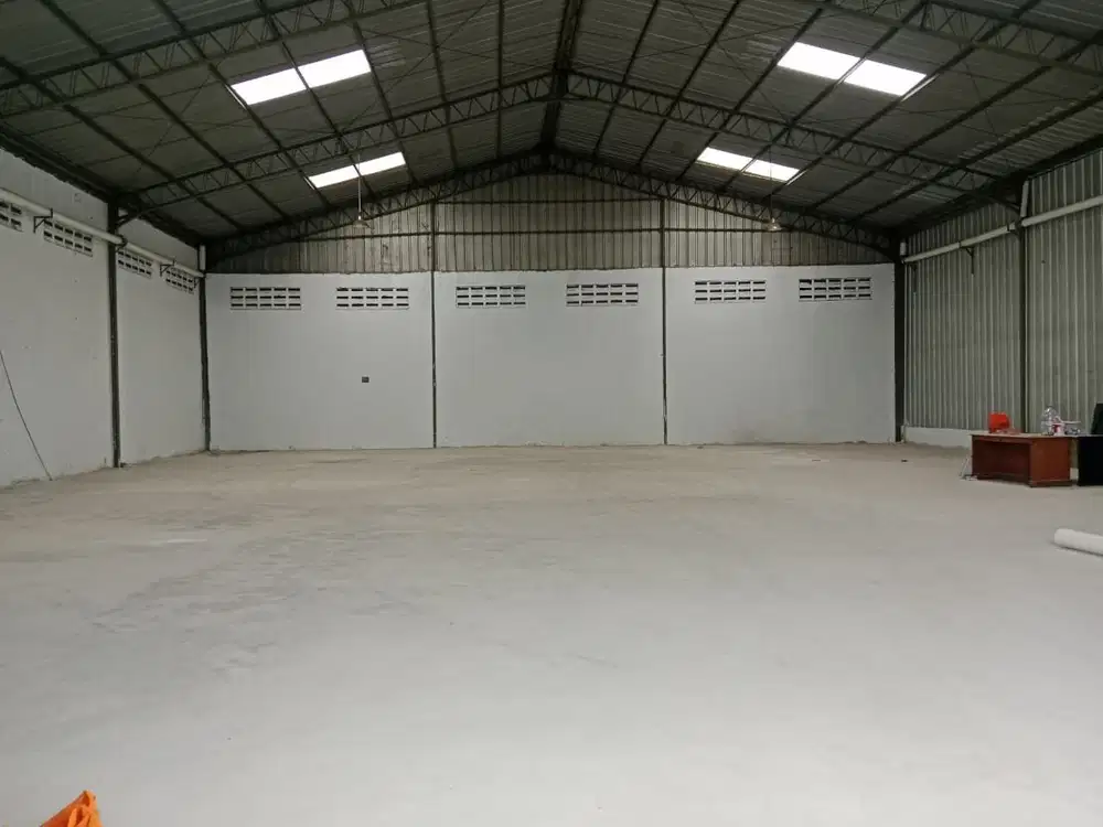 Gudang 800m Kav DPR Cipondoh Tangerang Bangunan Luas Siap Pakai