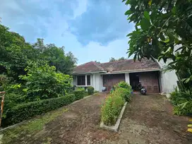 Dijual Rumah Nyaman dalam Komplek Taman Cilandak, Hanya 5 Menit ke MRT