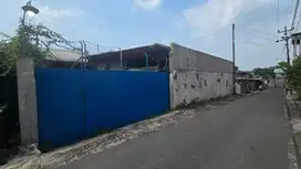Gudang Eks Pabrik Plastik di Mojosongo Jebres Solo