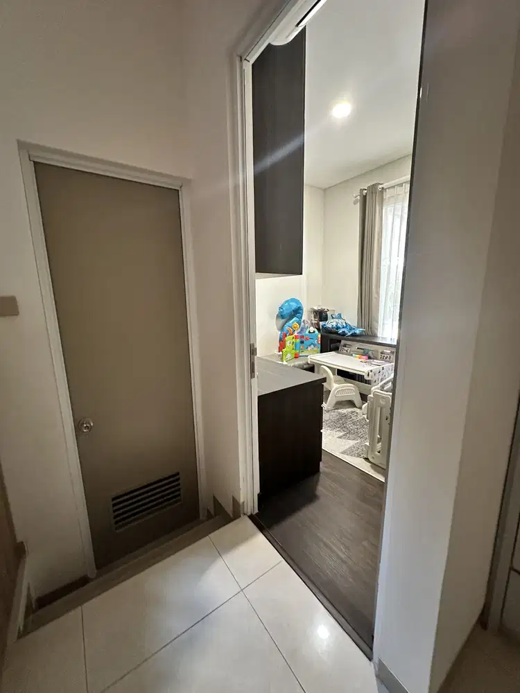 SALE  CLUSTER NARA VILLAGE Gading Serpong FULL RENOV & SEMI FURNISH