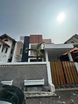 Sv Dijual Cepat Rumah Raffles Hills Cibubur Siap Huni 2 lantai
