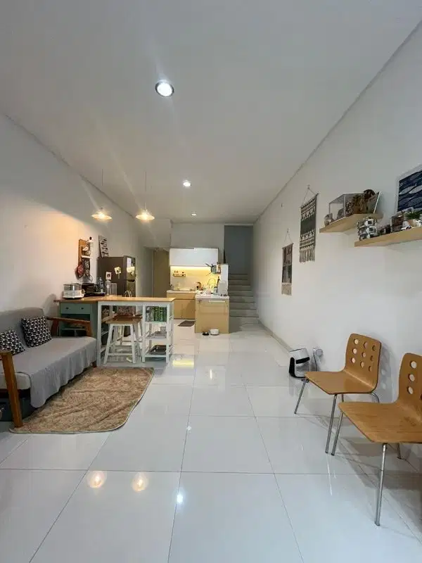 Rumah Dijual Cepat di Imperial Gading, Jalan utama, Tidak banjir