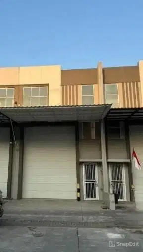 Di jual cepat gudang greenlake city cipondoh tangerang