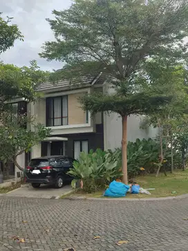 DIJUAL RUMAH CITRALAND NORTHWEST LAKE