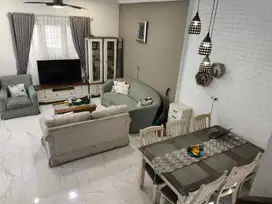 Dijual Rumah Hook 2 Lantai Terawat di Nusaloka BSD, Tangerang Selatan