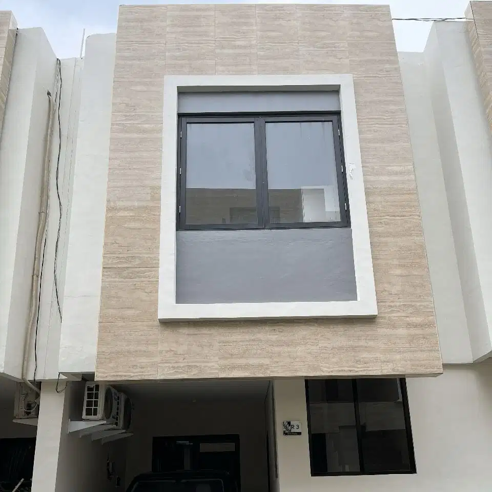 Dijual Rumah 11 unit cluster Palm Garden