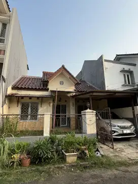 Dijual Cepat Rumah Bagus di Villa Melati Mas, Tangerang Selatan