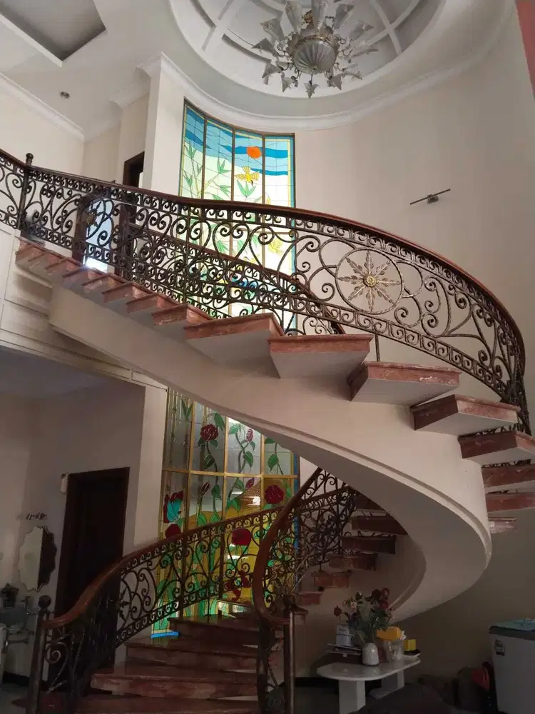 Rumah Modern Classic Bukit Gading Mediterania Kelapa Gading Dijual