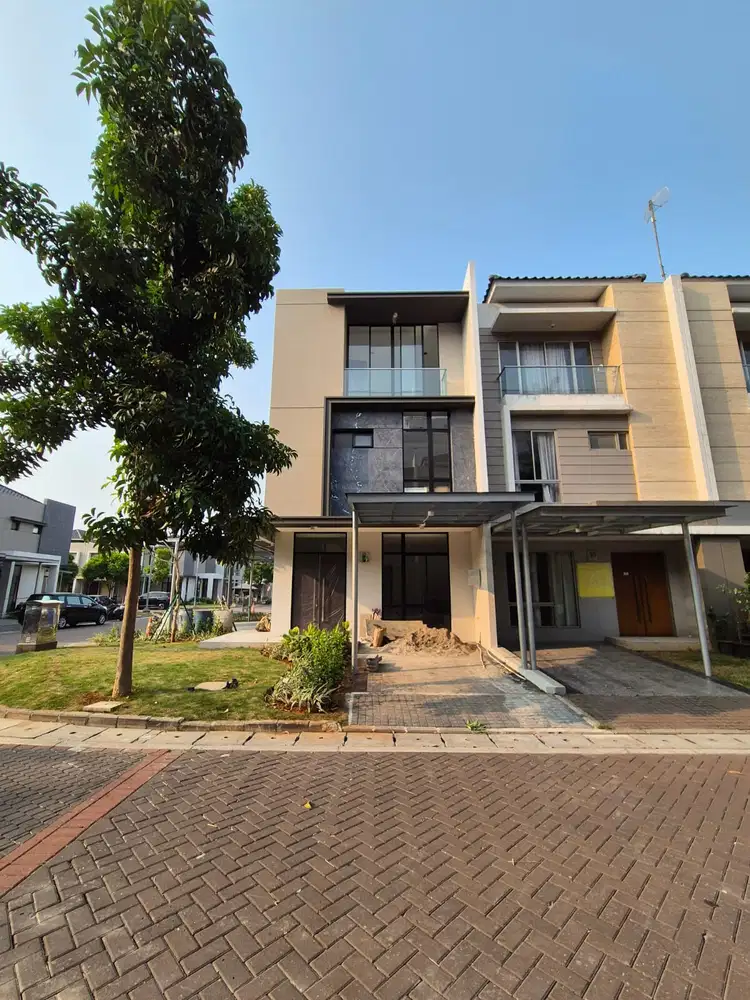 POSISI HOEK   Rumah Golf Island PIK Special Design uk 6x12,5