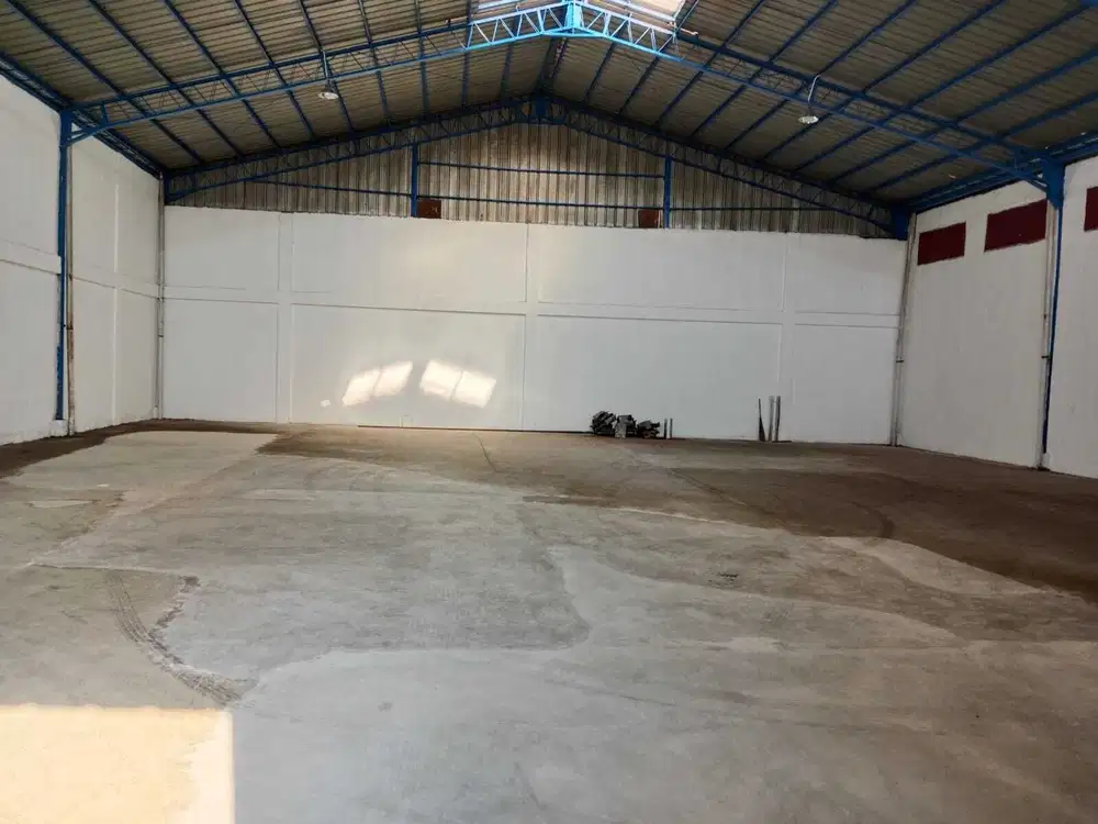 Gudang Luas 800m Kavling DPR Cipondoh Tangerang Plus Kantor 2 Lantai